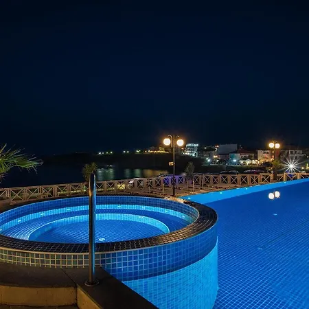 Hotel Eskada 3*