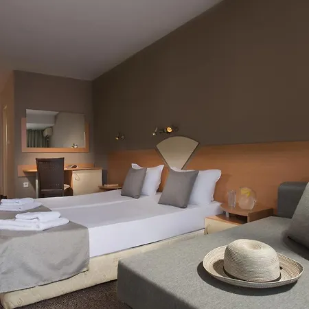 Eskada Hotel