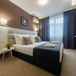 Eskada Hotel