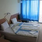 Eskada Hotel 3*