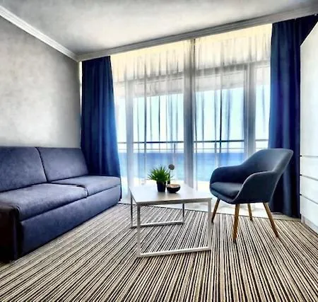 Hotel Eskada - Free Parking