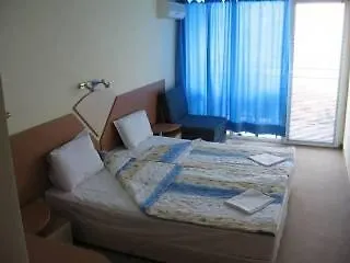 Eskada - Free Parking Хотел 3*