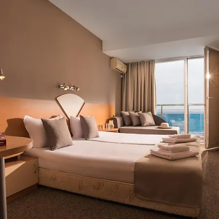 Eskada Hotel Ahtopol