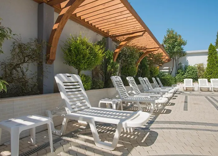 Eskada 3* 아크토폴